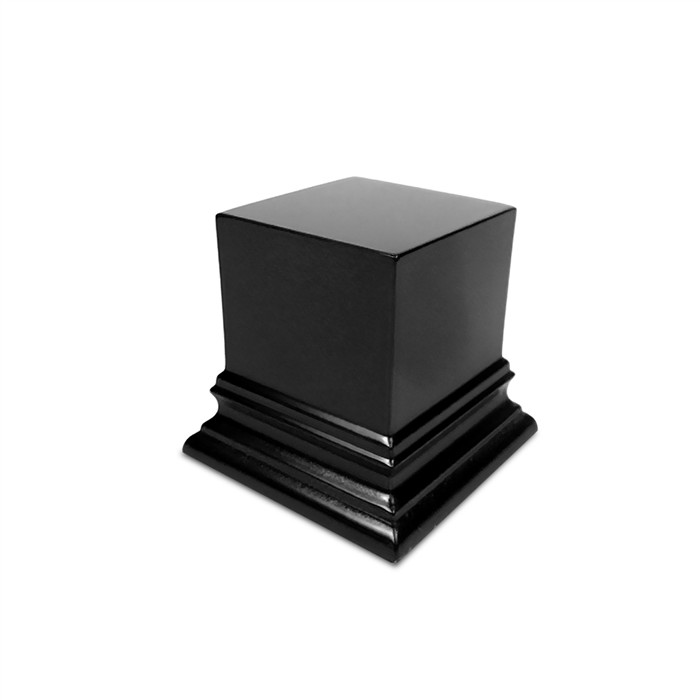 SOCLE DE PRÉSENTATION EN BOIS CARRÉ 6X6 CM - NOIR SOCLE DE PRÉSENTATION EN BOIS CARRÉ 6X6 CM - NOIR